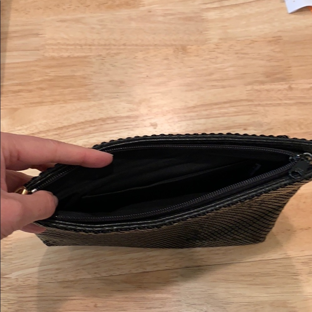 Black sequin evening clutch with front pocket - Picture 3 of 6